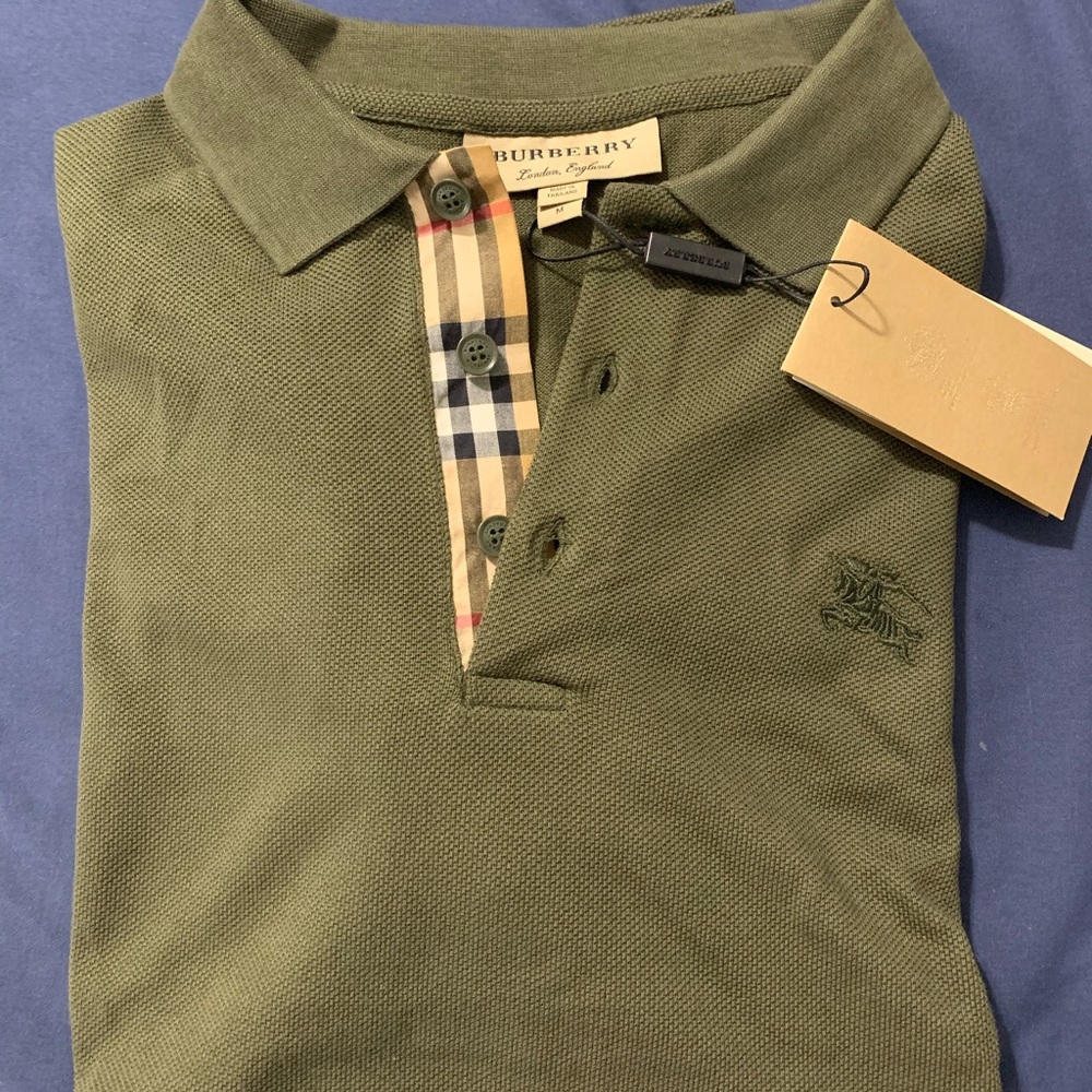Men’s Burberry polo